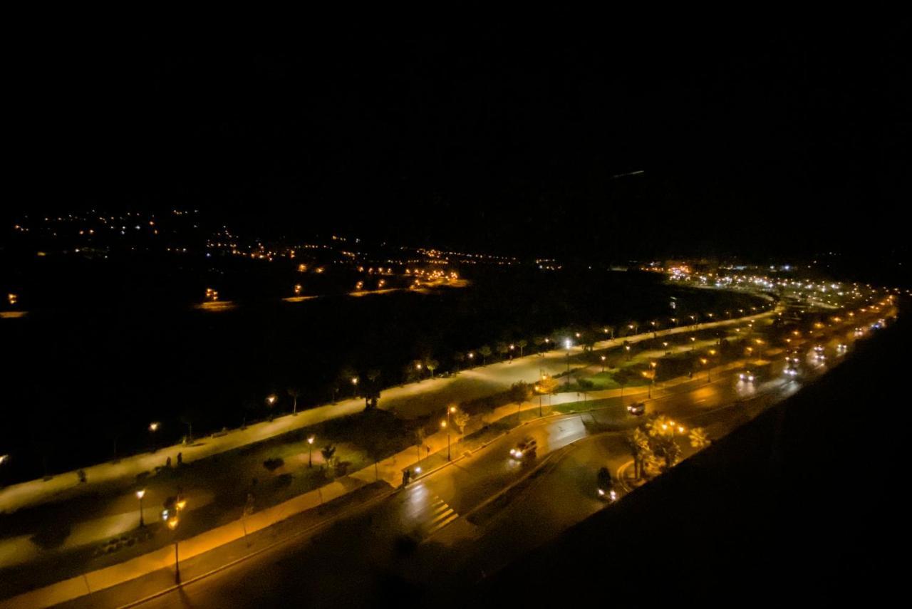 Riverside Tétouan Buitenkant foto